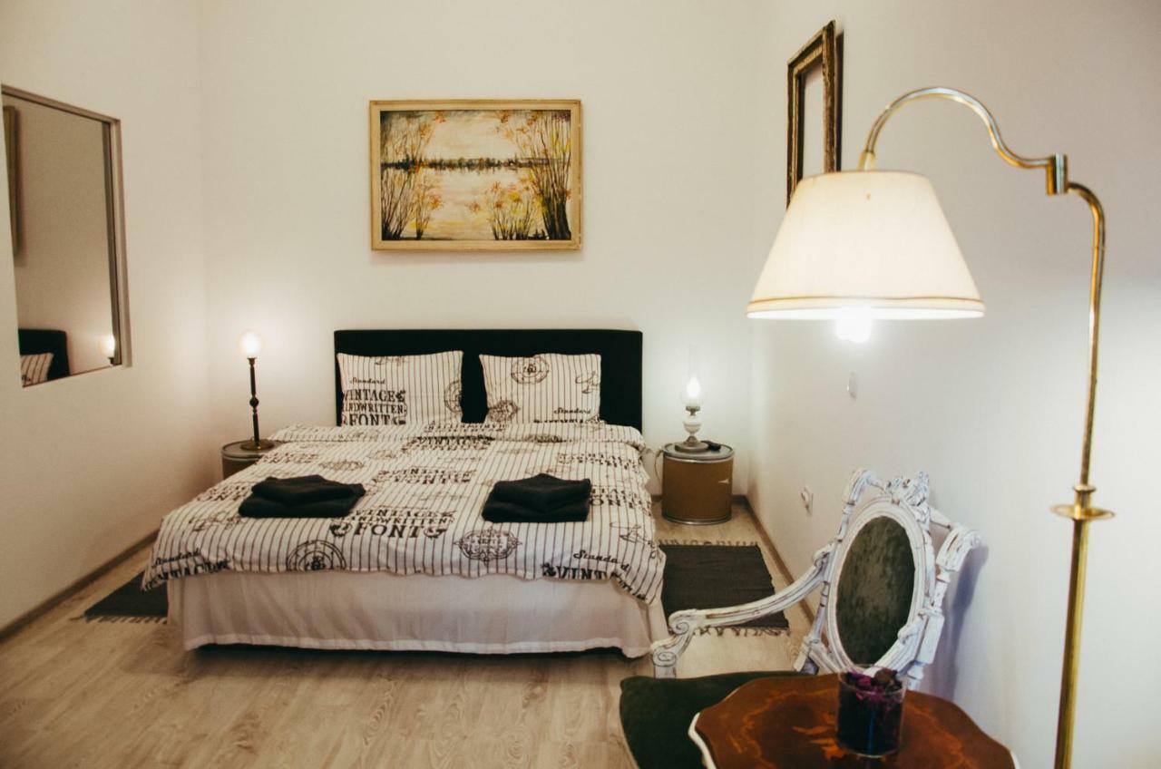Mansion Josephina Leilighet Cluj-Napoca Eksteriør bilde